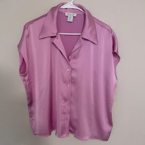 Pink shorts leeve button down blouse